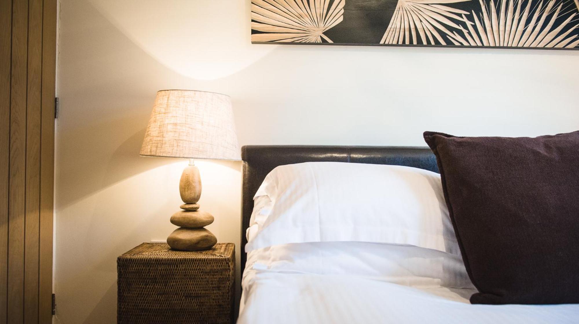 Romneys Apartments & Suites Kendal Bilik gambar