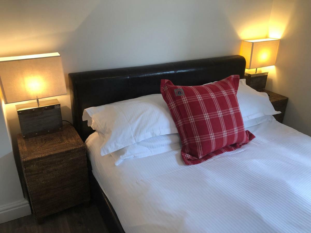 Romneys Apartments & Suites Kendal Luaran gambar
