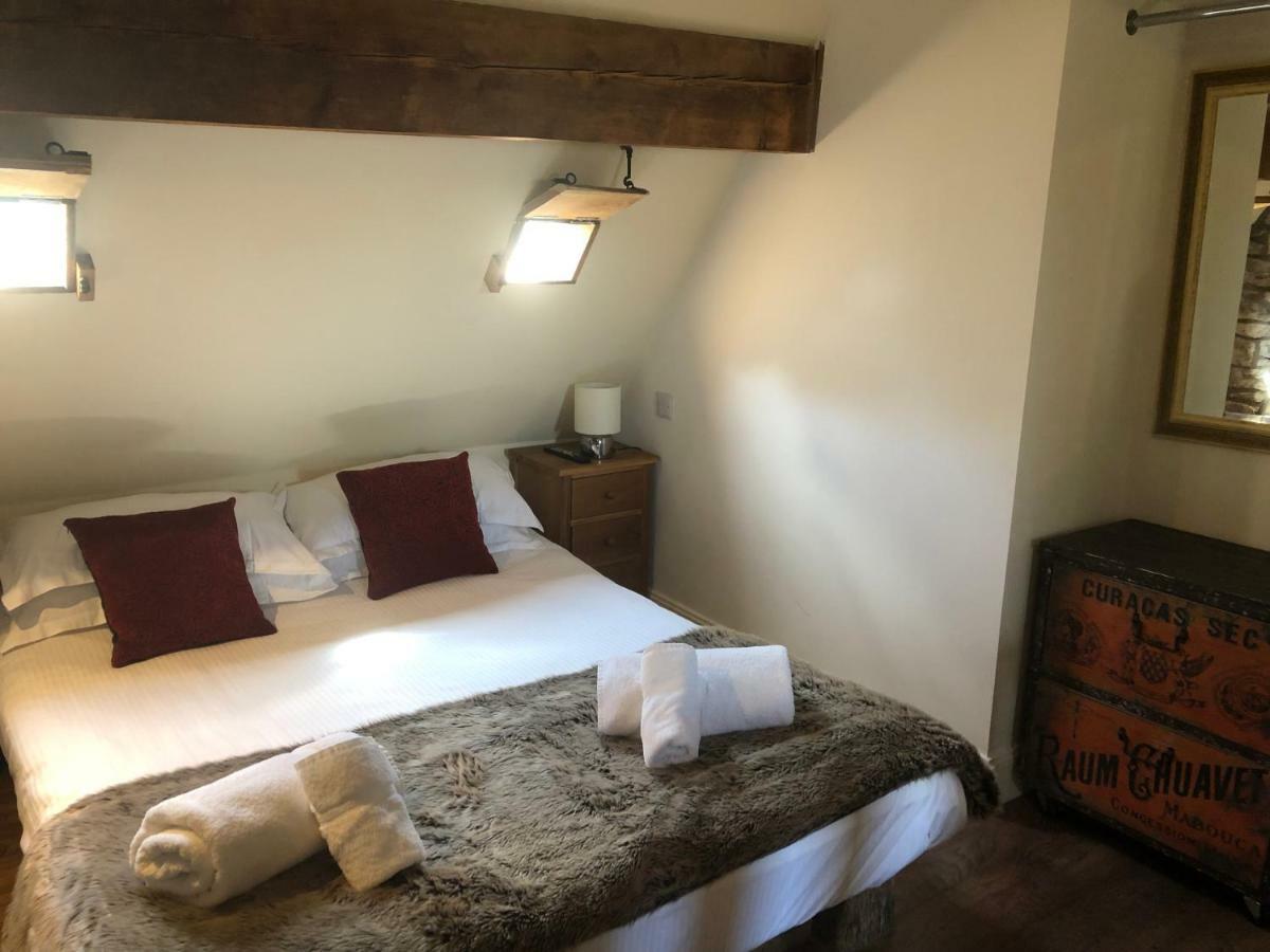 Romneys Apartments & Suites Kendal Luaran gambar