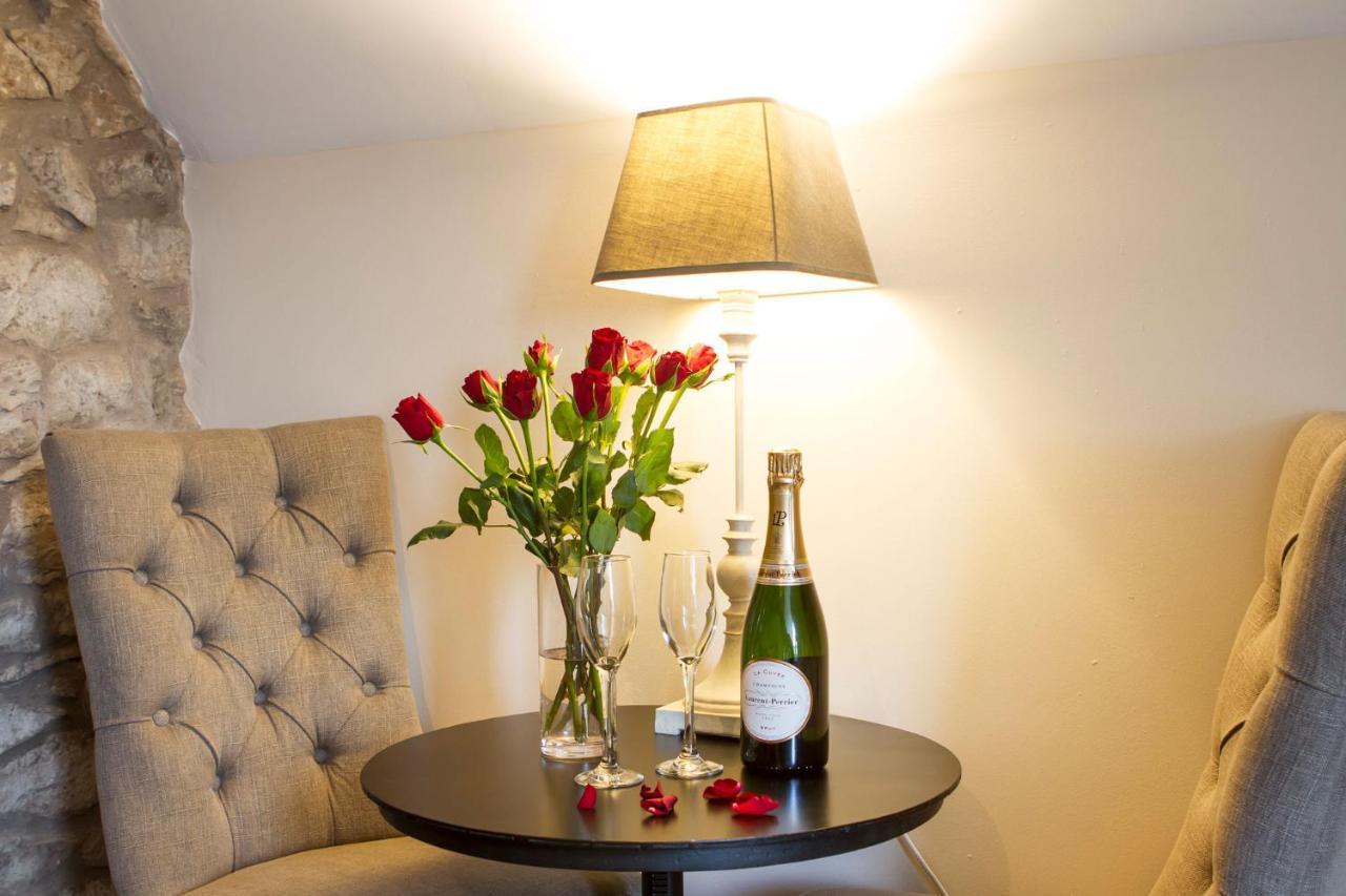 Romneys Apartments & Suites Kendal Luaran gambar