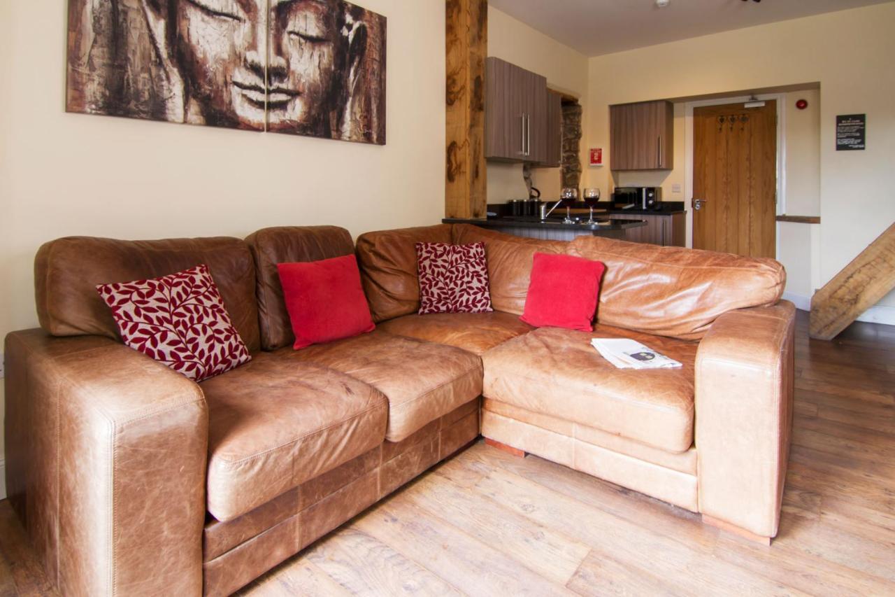 Romneys Apartments & Suites Kendal Luaran gambar